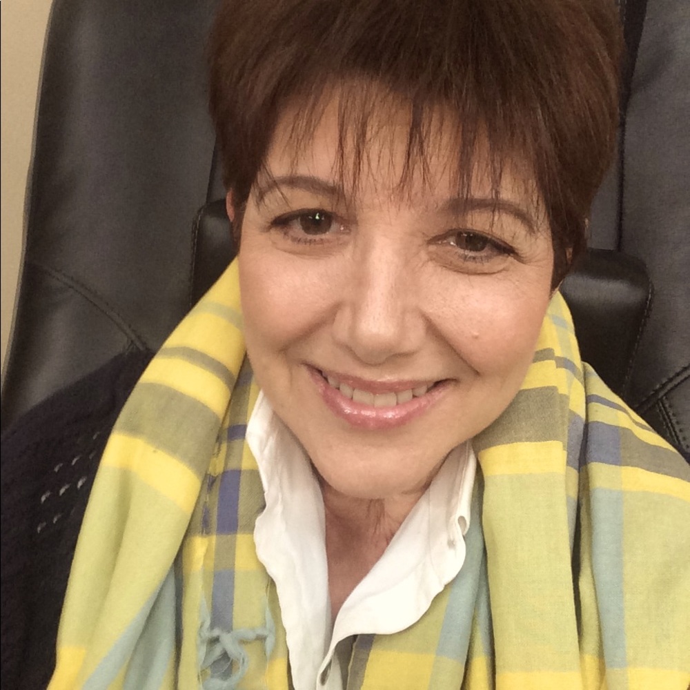 Meet your Posher, Beth